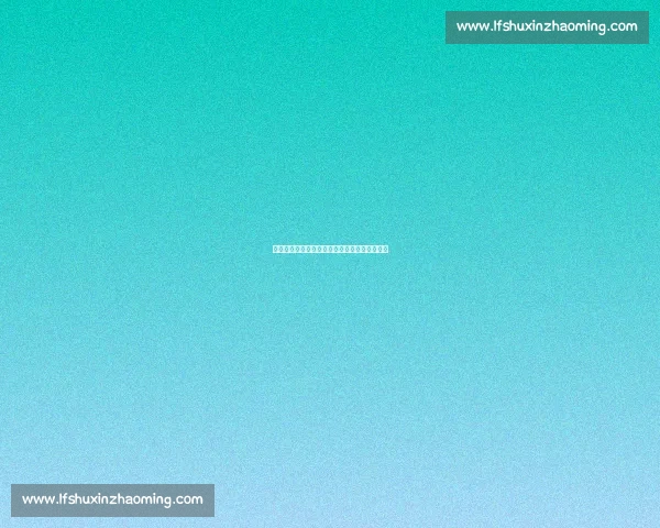 梅西萌娃力荐发带造型！长发飘逸成赛场新焦点