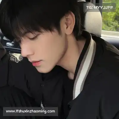 宁昂烁